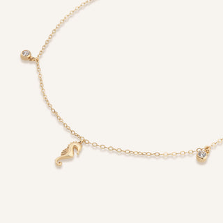 AJA Hippora Deniz Atı Figürlü Taşlı Halhal | 14 Ayar Altın