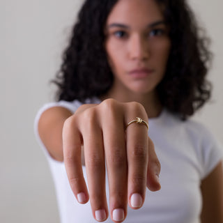 Lunar Gleam Yüzük | 14 Ayar Altın