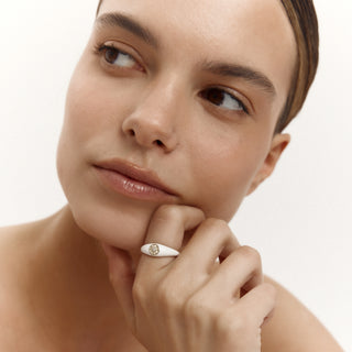 White Solstice Yüzük | 14 Ayar Altın