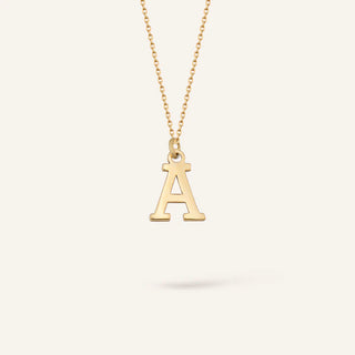 Classic Letter Baş Harf Altın Kolye