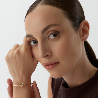 AJA Amora Kalp Figürlü Taşsız Kelepçe Bileklik | 14 Ayar Altın