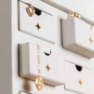Aja Box