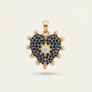 Beaded Hearth Kalp Figürlü Safir Mavisi ve Beyaz Renk Taşlı Altın Kolye Ucu