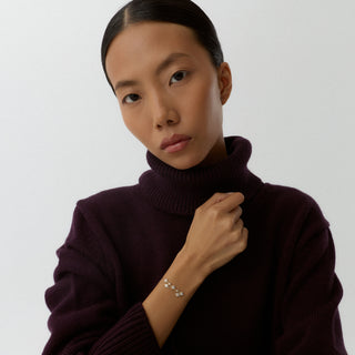 Fluxora Çiçek Motifli Çok Taşlı Çift Zincir Altın Bileklik