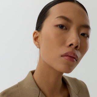 Olyra Halka Figürlü Çok Taşlı Zincir Sallantılı Altın Küpe