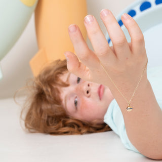 Satürn Taşlı Çocuk Kolye | 14 Ayar Altın