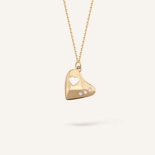 Secret Heart Kalp Figürlü Taşlı Altın Kolye