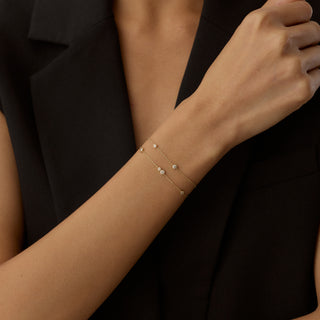 Serine Bezel Çok Taşlı Çift Zincir Altın Bileklik