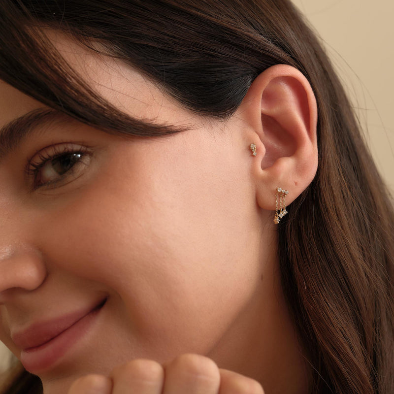 Triple Chain Üç Zincir Sallantılı Lab Grown Diamond Taşlı Altın Kulak Piercing