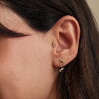 Triple Chain Üç Zincir Sallantılı Lab Grown Diamond Taşlı Altın Kulak Piercing
