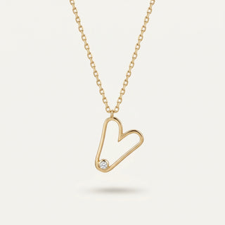 Line Letter V Harf Taşlı Altın Kolye