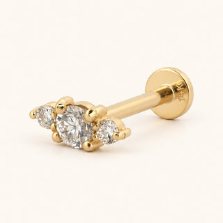 Vertical Gleam Dikey Üç Lab Grown Diamond Taşlı Altın Kulak Piercing