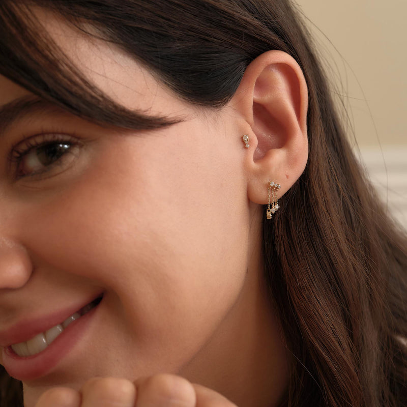 Vertical Trio Dikey Üç Lab Grown Diamond Taşlı Altın Kulak Piercing